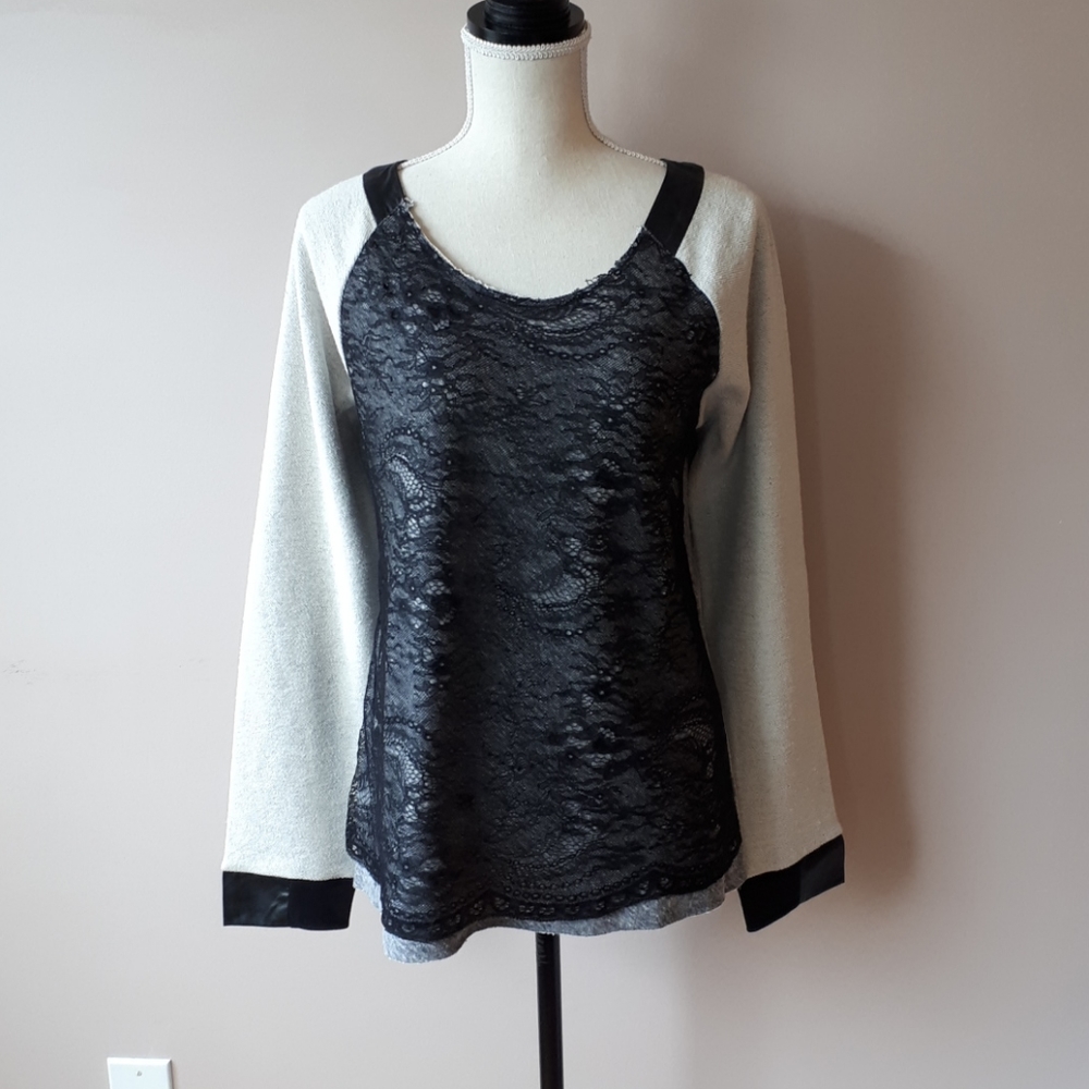 Mystree top NWT